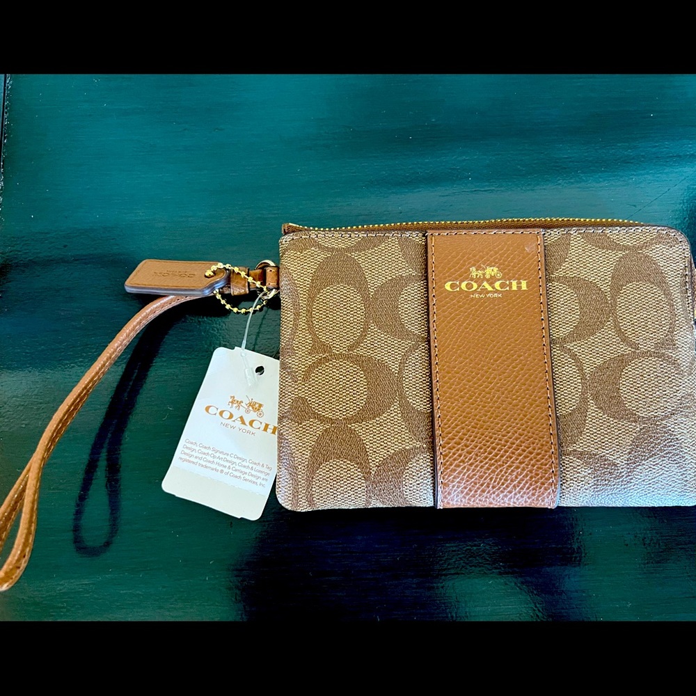 NWT Coach Signature Logo wristlet
purse wallet